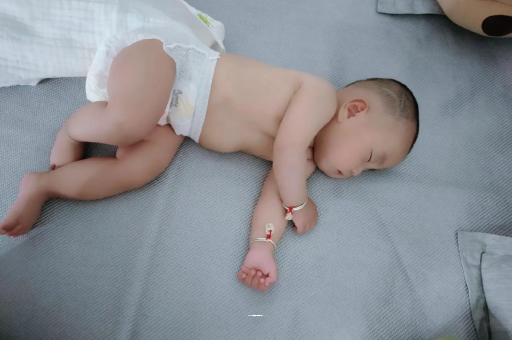 万宁宝宝发烧可以喝牛奶吗